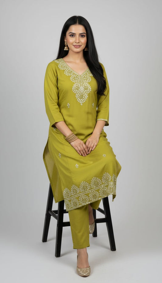 Green Luxe Embroidered Kurta Pant Set